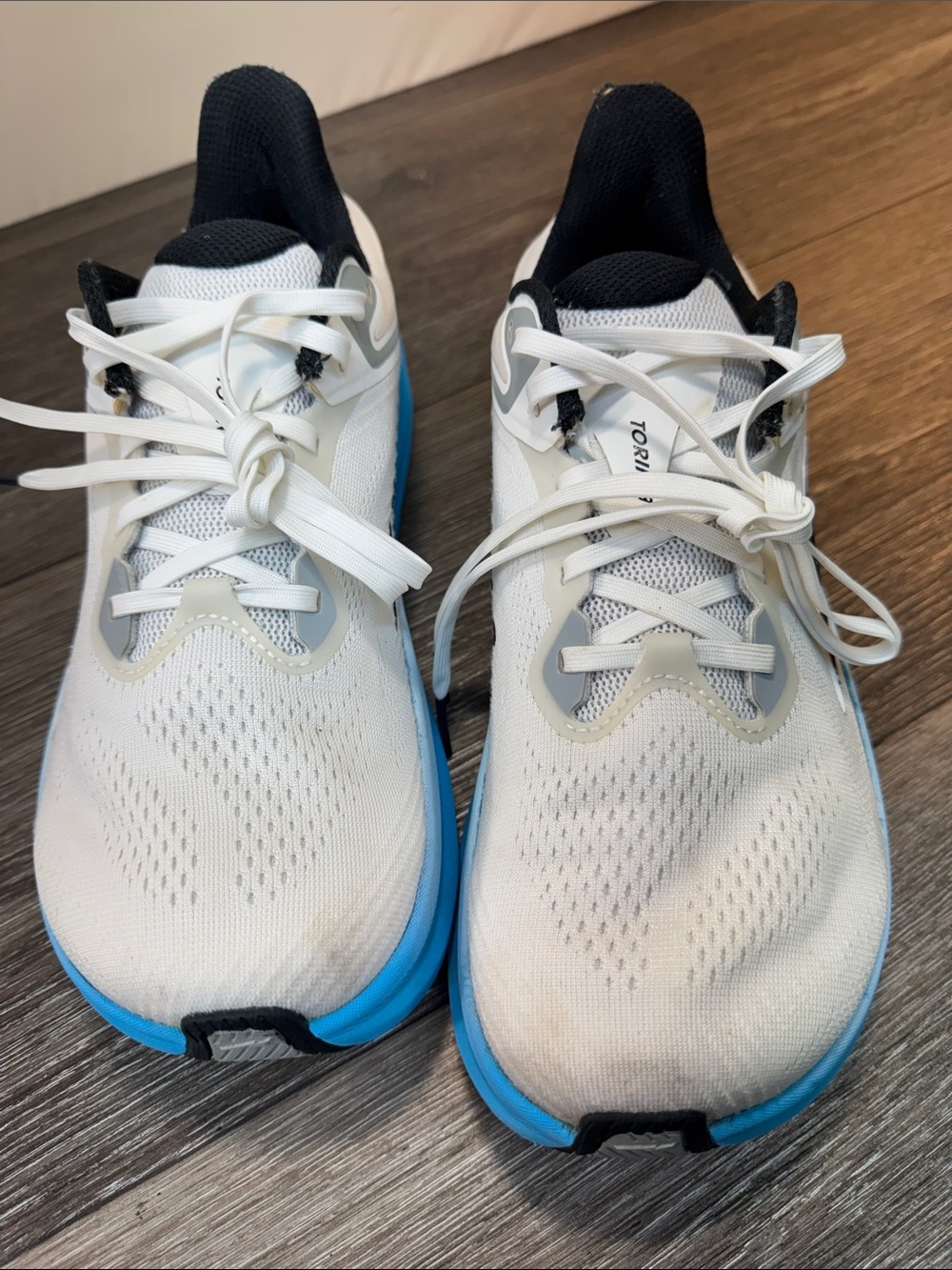 Altra Men's White and Blue Athletic Running Shoes SZ 8.5 (h124) - Picture 4 of 8